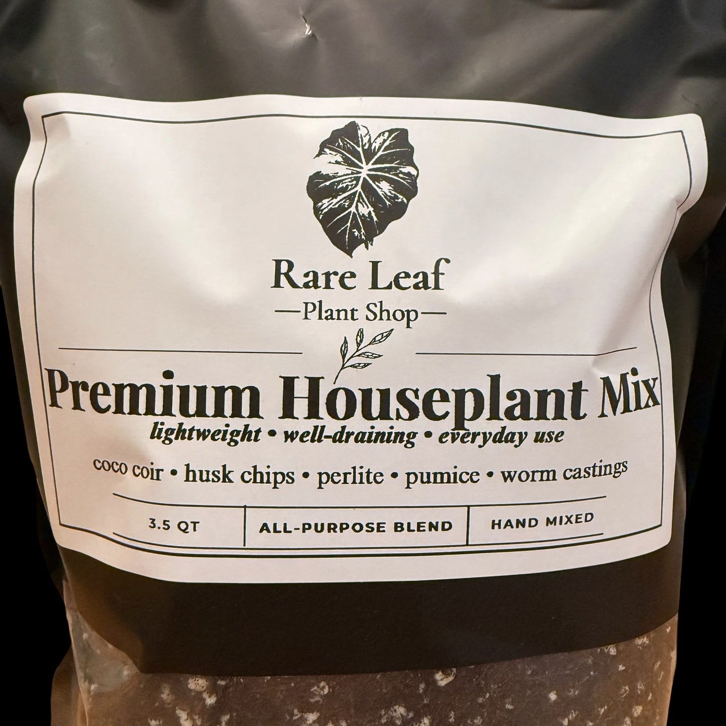Premium Houseplant Mix lightweight well-draining soil blend, 3.5 quart bag