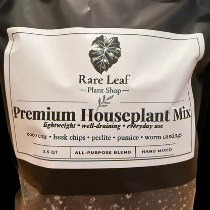Premium Houseplant Mix lightweight well-draining soil blend, 3.5 quart bag
